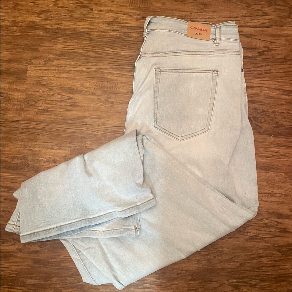 NEW Stretch High Waisted Jeans